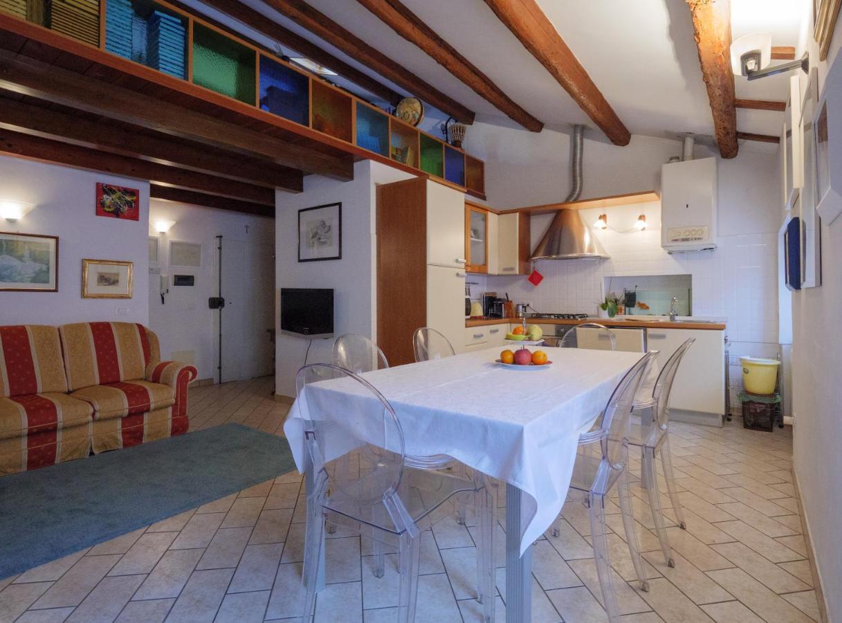 Casa Snomata Apartment เซนีกัลเลีย ภายนอก รูปภาพ